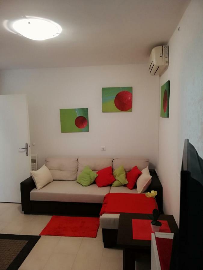 Apartments Porat Novi Vinodolski Exterior photo